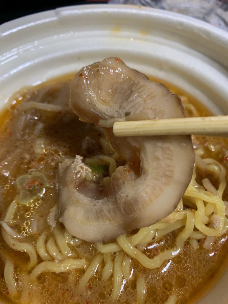 すみれ監修 札幌濃厚味噌ラーメンチャーシュー